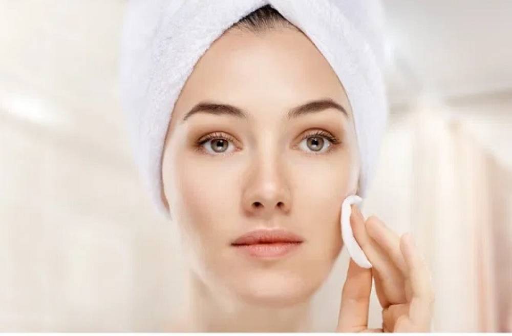 स्किन से जुड़ी कई प्रॉब्लम्स को दूर करता है केला, बस इस तरह करे इस्‍तेमाल, फिर देखे कमाल || Kashi Ki Aawaz