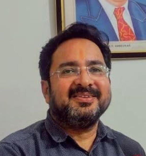 चंदौली में दवा व्यापारी को गोली मारी इलाज के दौरान मौत, पुलिस जांच में जुटी || KashiKiAawaz