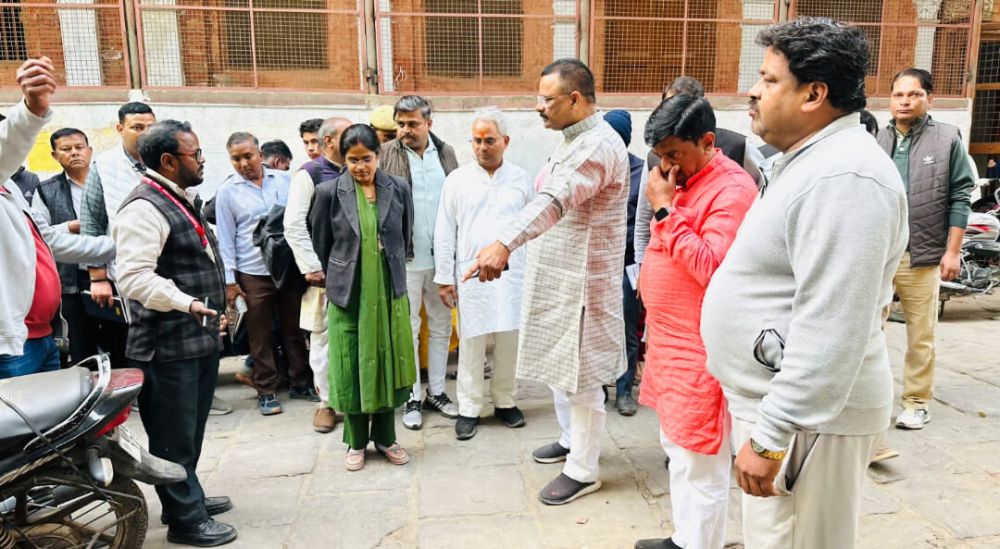 48 घंटे में सुधारें शिव बारात मार्ग, वरना होगी कार्रवाई || Kashi Ki Aawaz