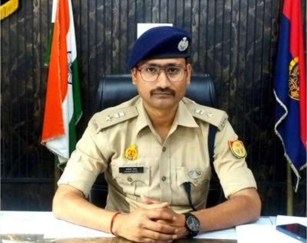 Kashi Ki Aawaz || चंदौली को मिला नया पुलिस कप्तान आकाश पटेल बने एसपी, कानून व्यवस्था सुधारना बड़ी चुनौती।